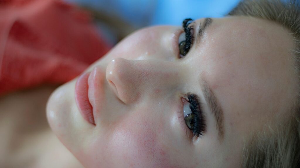 フォトフェイシャルを受けた後のメイクのポイントは？