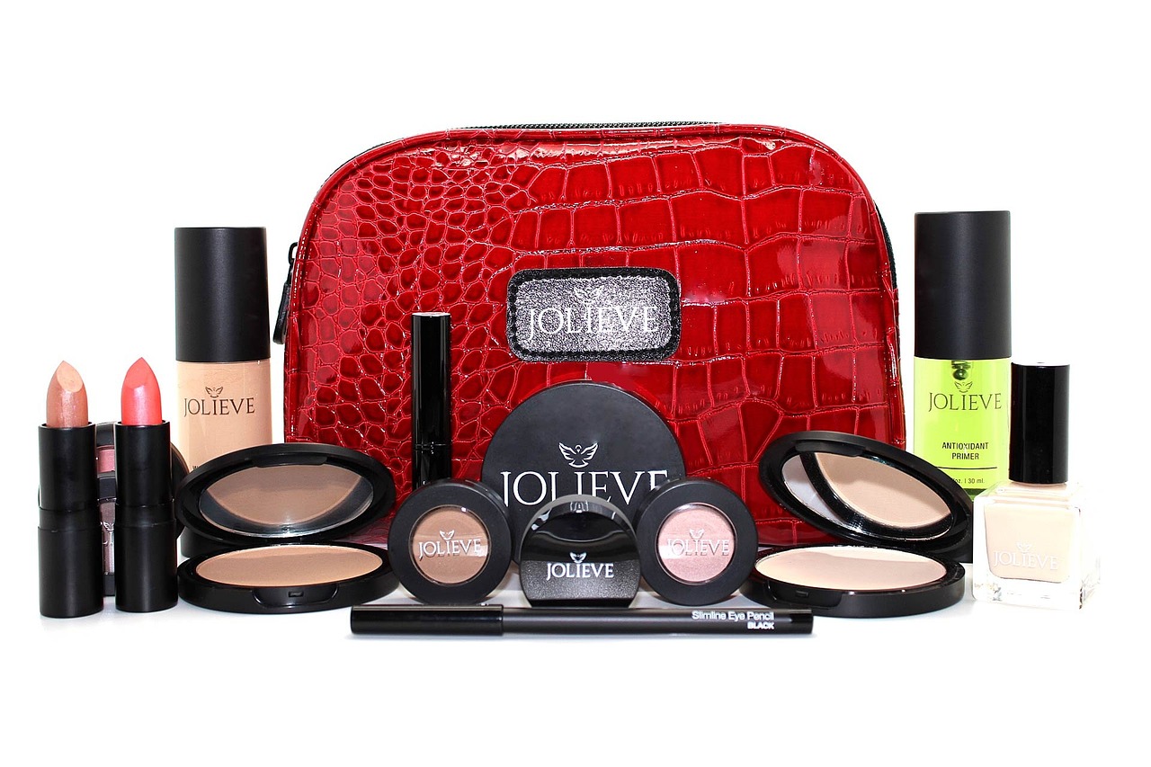 スキンケア後にメイクを乗り切るために何分待つべき？