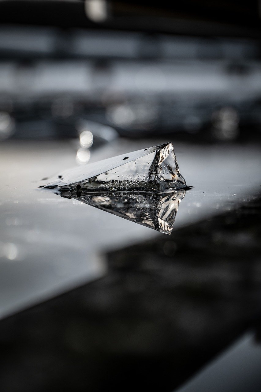 メンズ初心者が挑戦する透明感のあるベースメイクのコツは？